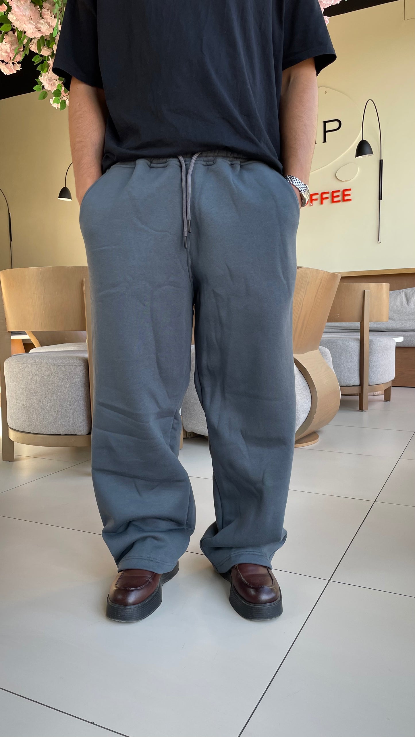 Sweatpants (iron)